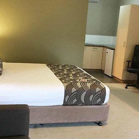 Blazing Stump Motel & Suites Wodonga Exterior foto